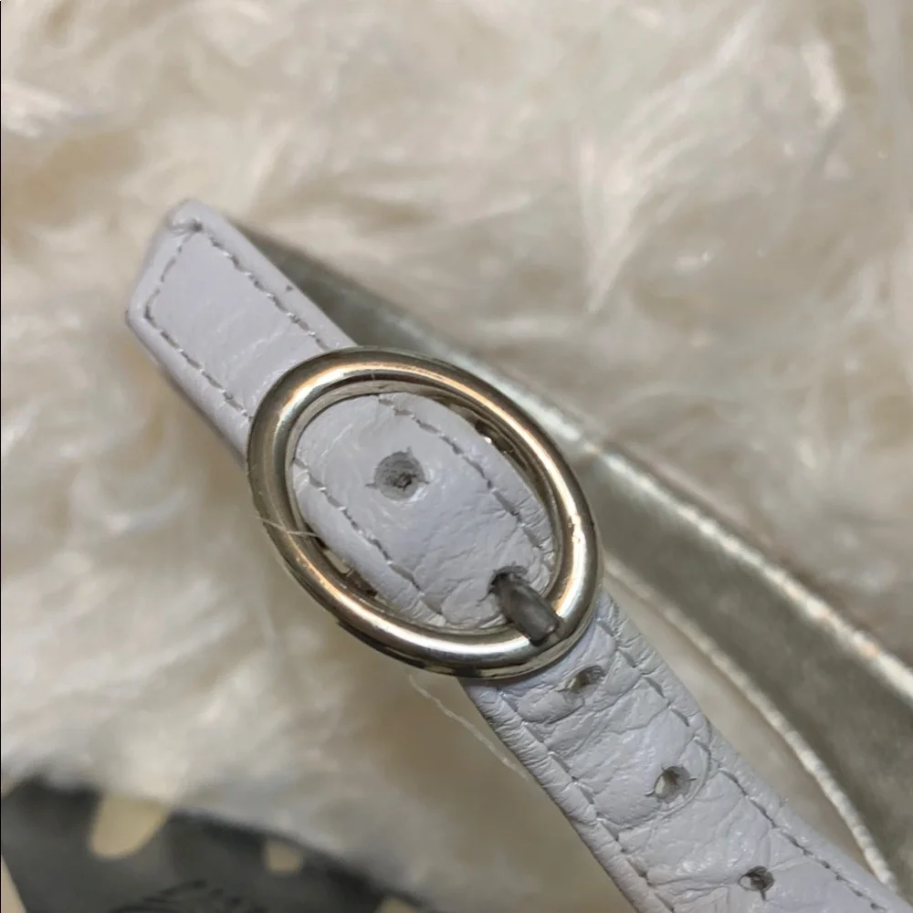 Vintage Anne Klein Black and White Peep Toe Heels - Picture 9 of 9